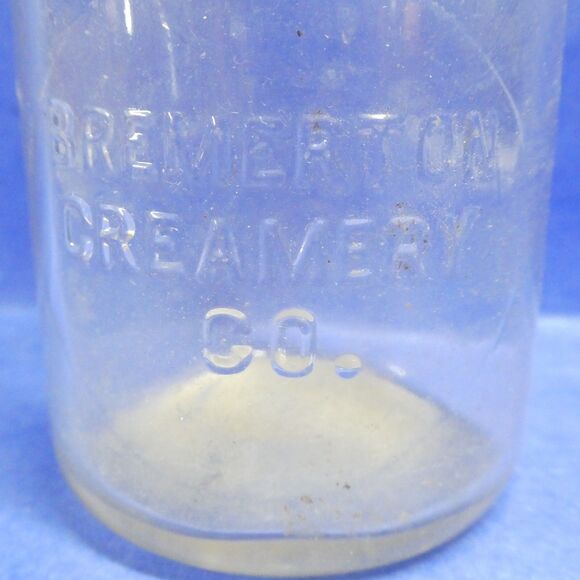 Bremerton Creamery Co. Milk Bottle Half Pint Clear Glass Vintage Embossed WA - Picture 2 of 16